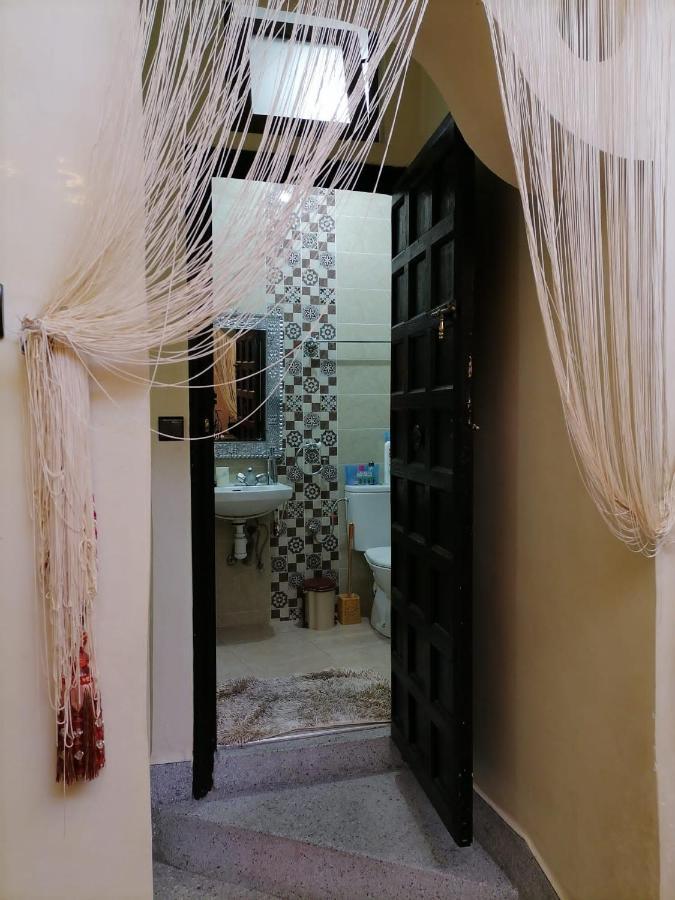 Dar Hiba Apartment มาร์ราเกช ภายนอก รูปภาพ
